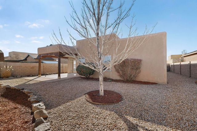 1912 Roaring Fork Place NW, Albuquerque, NM 87120