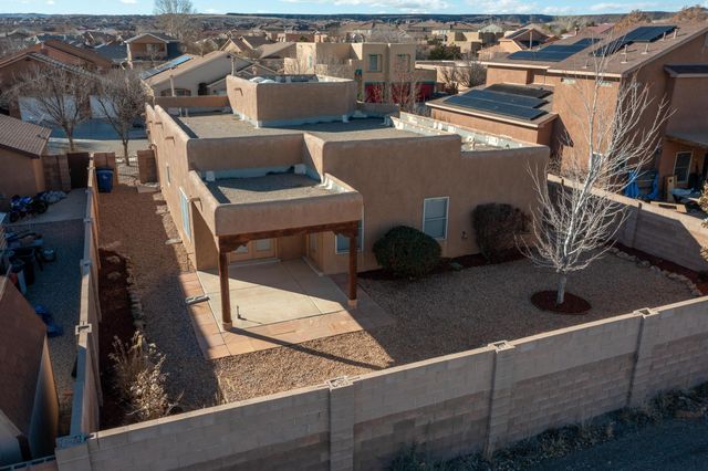 1912 Roaring Fork Place NW, Albuquerque, NM 87120