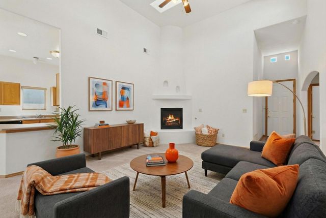 1912 Roaring Fork Place NW, Albuquerque, NM 87120