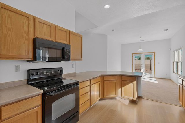 1912 Roaring Fork Place NW, Albuquerque, NM 87120