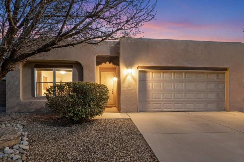 1912 Roaring Fork Place NW, Albuquerque, NM 87120
