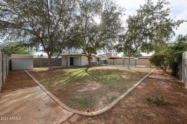 4352 E GROVERS Avenue, Phoenix, AZ 85032