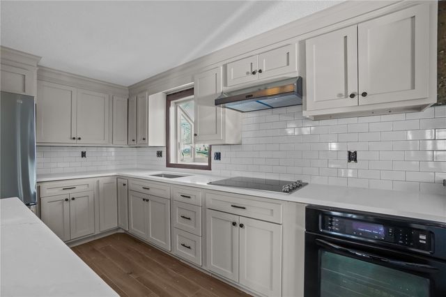 1 Tiffany Drive, Cumberland, RI 02864