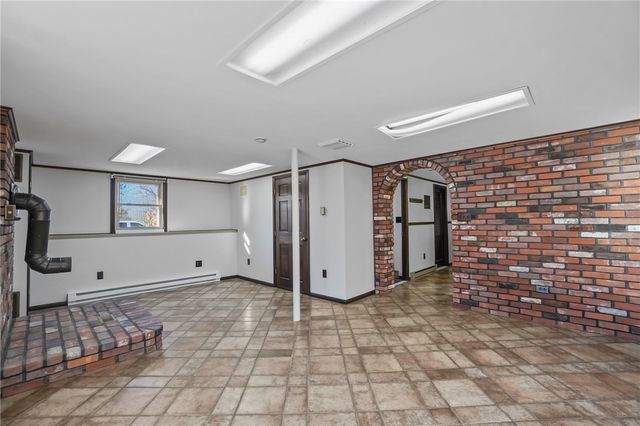 1 Tiffany Drive, Cumberland, RI 02864