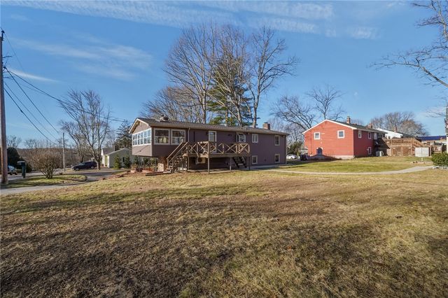 1 Tiffany Drive, Cumberland, RI 02864