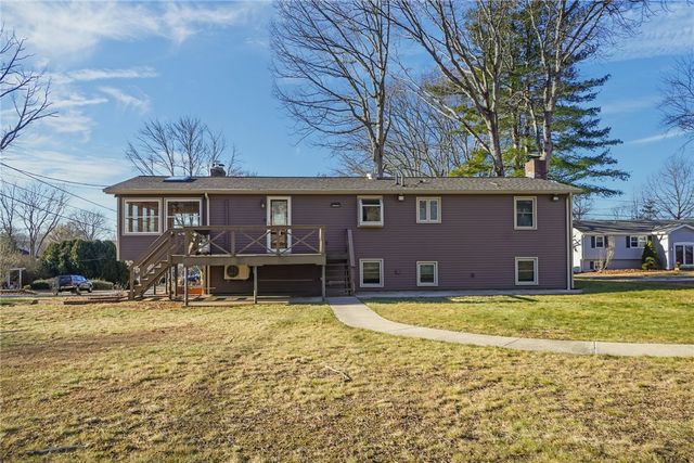 1 Tiffany Drive, Cumberland, RI 02864