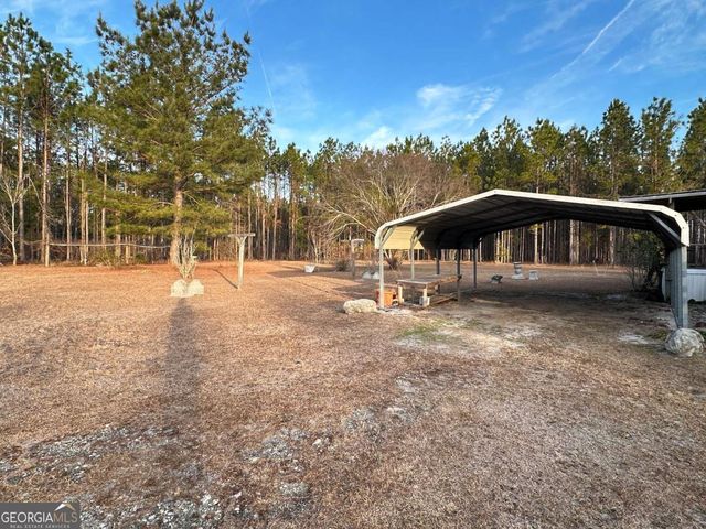 2757 Ben Carter Road, Baxley, GA 31513