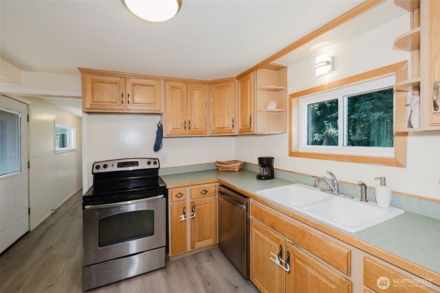 143 Dora Avenue, Bremerton, WA 98312