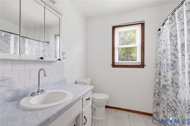 21405 Gilritchie Dr, South Chesterfield, VA 23803
