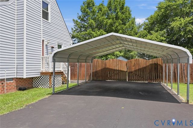 21405 Gilritchie Dr, South Chesterfield, VA 23803