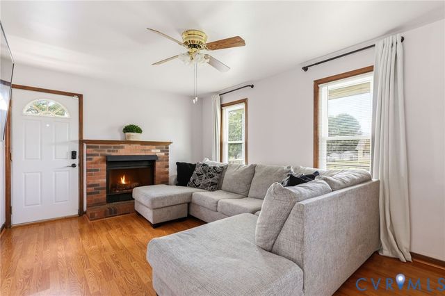 21405 Gilritchie Dr, South Chesterfield, VA 23803