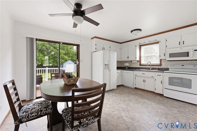21405 Gilritchie Dr, South Chesterfield, VA 23803