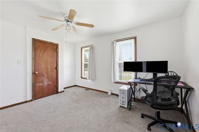 21405 Gilritchie Dr, South Chesterfield, VA 23803