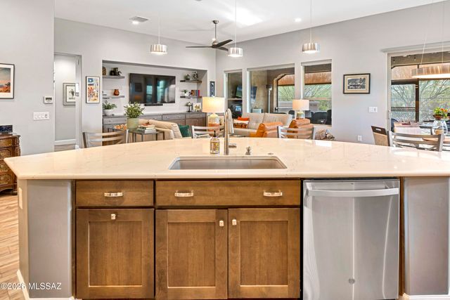 30564 S Chestnut Way, Oracle, AZ 85623