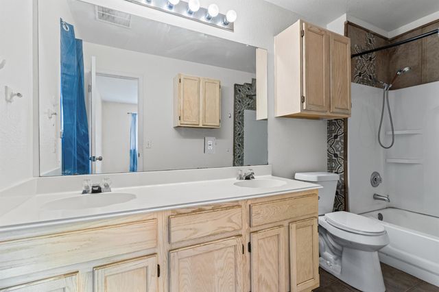 1910 Ireland DR, Leander, TX 78641