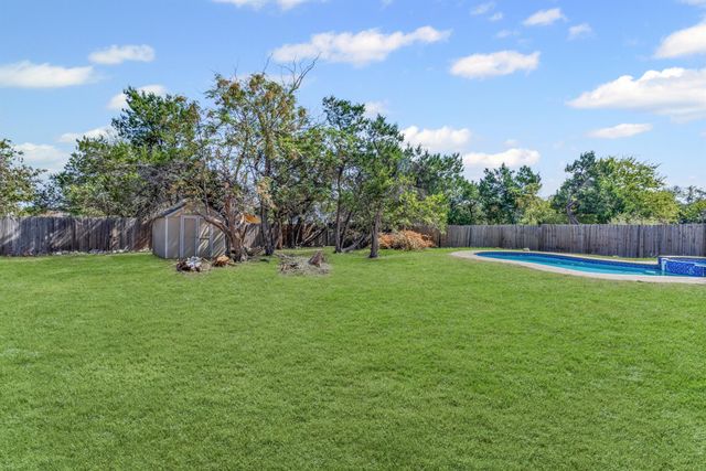 1910 Ireland DR, Leander, TX 78641