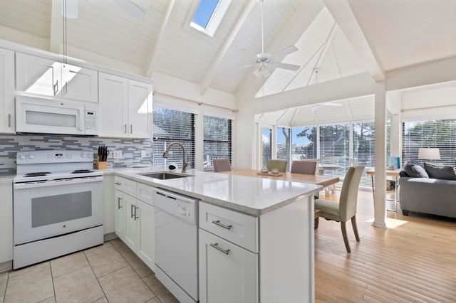 312 Retreat Beach Circle, Pawleys Island, SC 29585