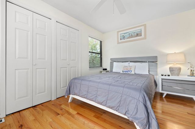 312 Retreat Beach Circle, Pawleys Island, SC 29585