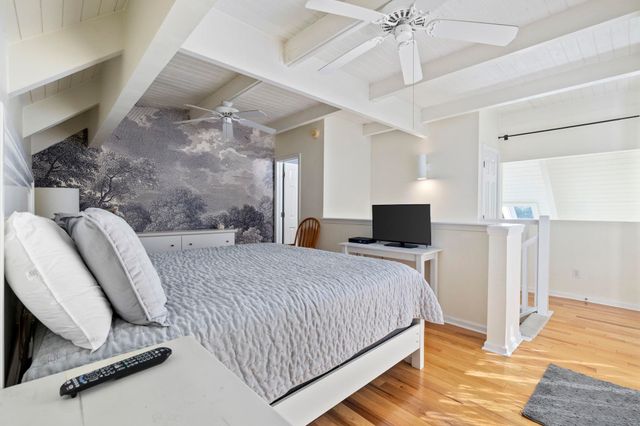 312 Retreat Beach Circle, Pawleys Island, SC 29585