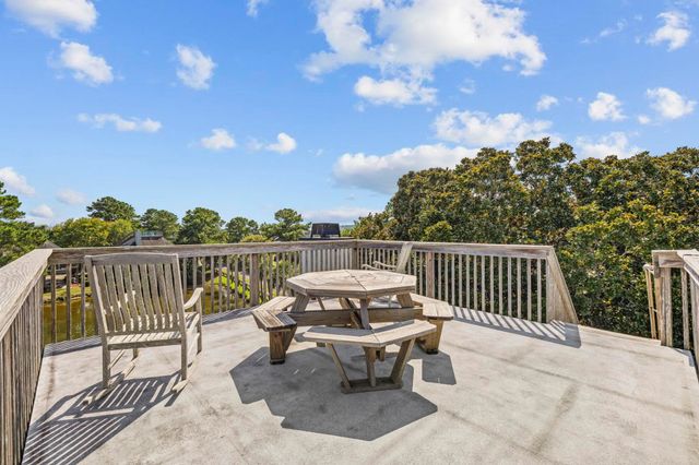 312 Retreat Beach Circle, Pawleys Island, SC 29585