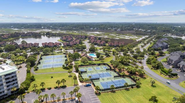 312 Retreat Beach Circle, Pawleys Island, SC 29585