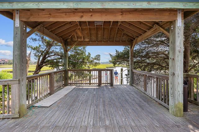 312 Retreat Beach Circle, Pawleys Island, SC 29585
