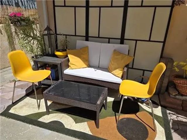 1127 S Clark, Los Angeles, CA 90035