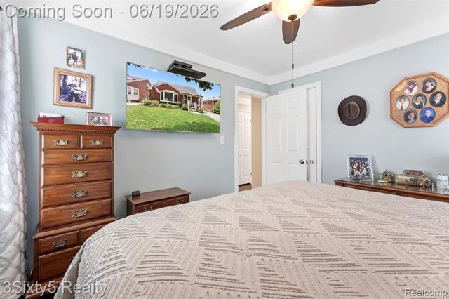 7646 Robinson Avenue, Allen Park, MI 48101