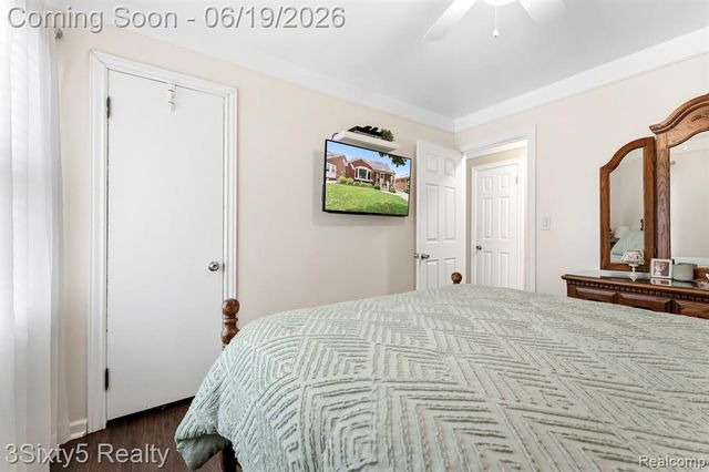 7646 Robinson Avenue, Allen Park, MI 48101
