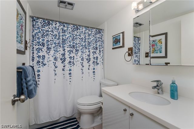 5419 Rattlensake Hammock RD 307F, Naples, FL 34113