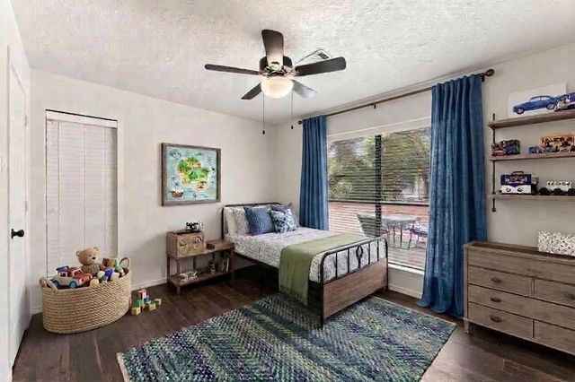 13185 Crest Drive, Willis, TX 77318