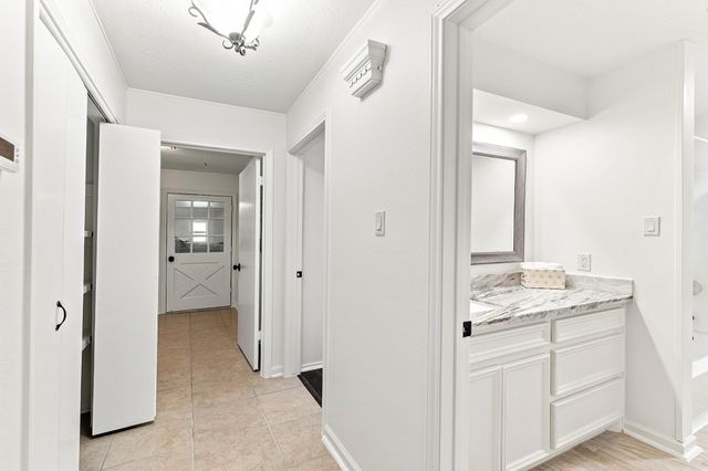 13185 Crest Drive, Willis, TX 77318