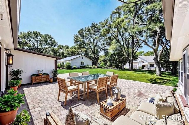 13185 Crest Drive, Willis, TX 77318