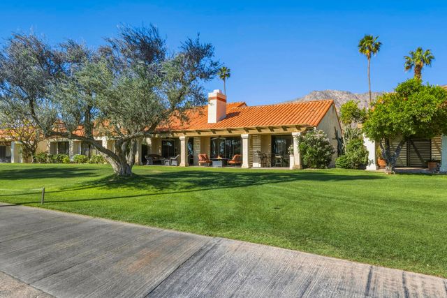 49460 Avenida Club La Quinta, La Quinta, CA 92253