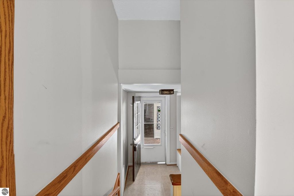Image 33 of property listing at 308 Orchard Street, Alma, MI 48801