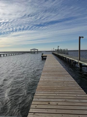 1039 Highway 1, Grand Isle, LA 70358