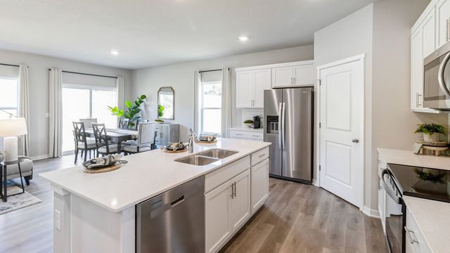 3328 Artesian Road, Marion, IA 52302