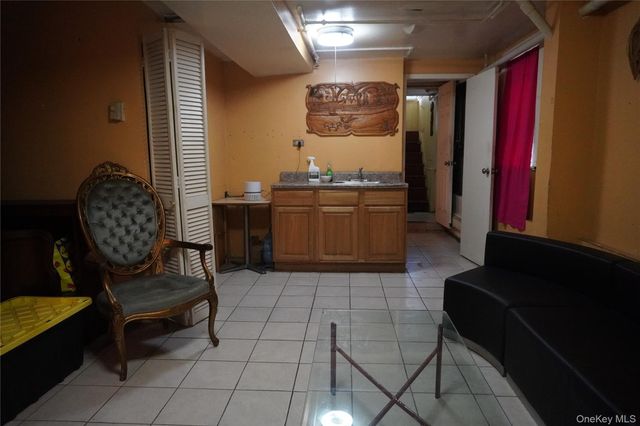 4350 Grace Avenue, Bronx, NY 10466