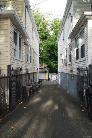 4350 Grace Avenue, Bronx, NY 10466