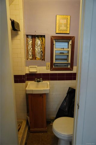 4350 Grace Avenue, Bronx, NY 10466