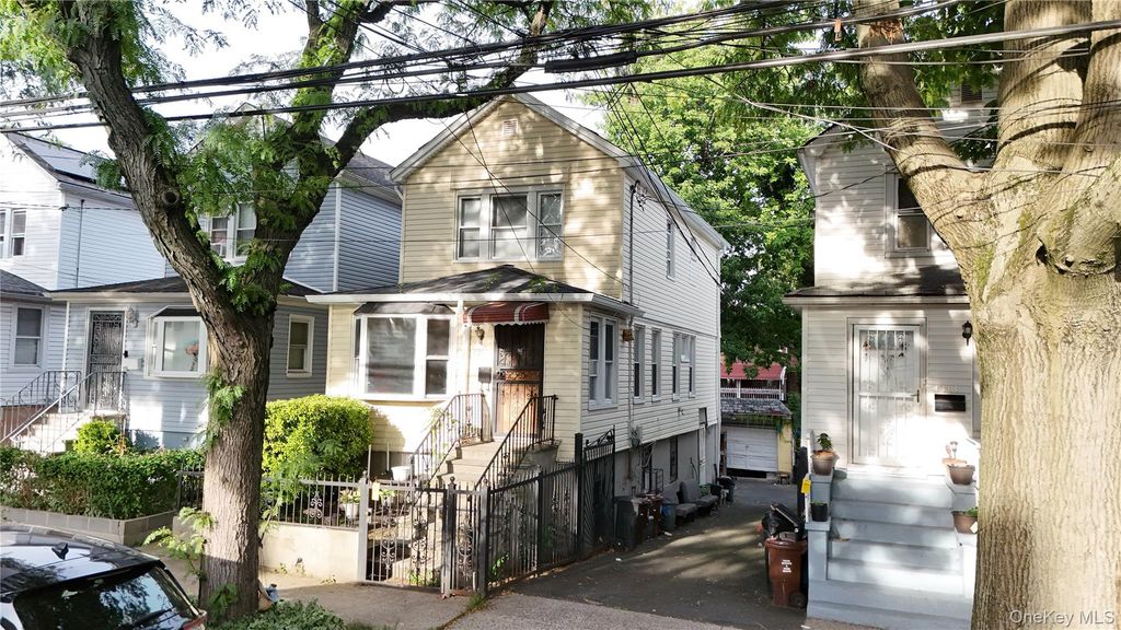 4350 Grace Avenue, Bronx, NY 10466 — exterior