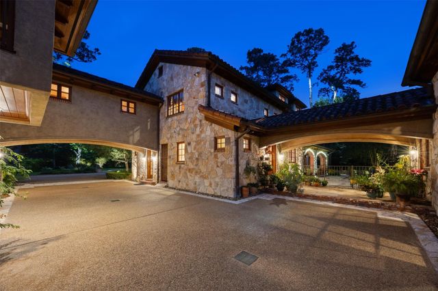 603 W Friar Tuck Lane, Houston, TX 77024