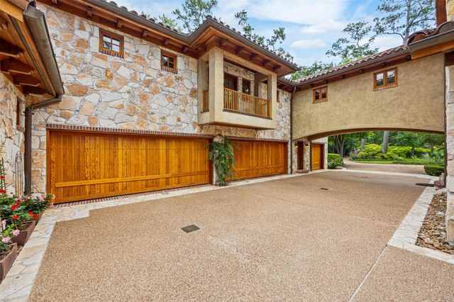 603 W Friar Tuck Lane, Houston, TX 77024