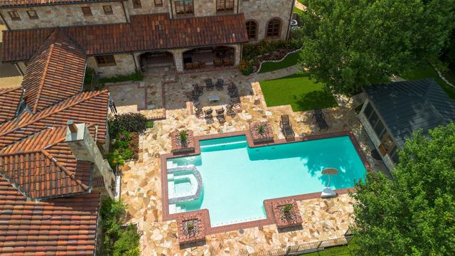 603 W Friar Tuck Lane, Houston, TX 77024