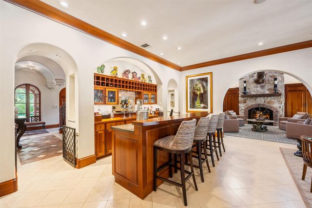 603 W Friar Tuck Lane, Houston, TX 77024