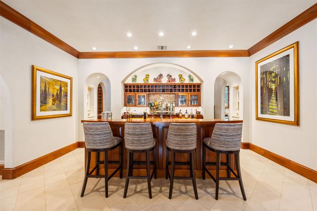 603 W Friar Tuck Lane, Houston, TX 77024