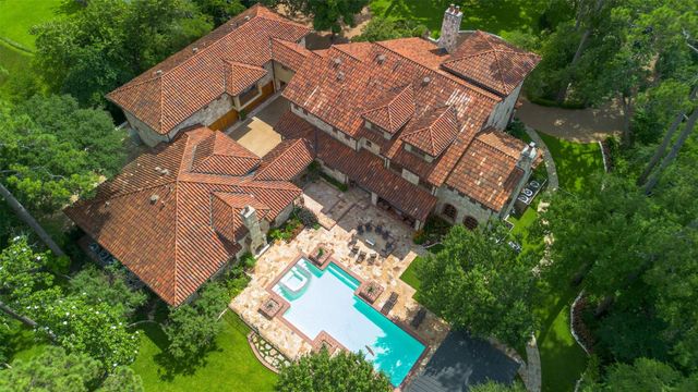 603 W Friar Tuck Lane, Houston, TX 77024