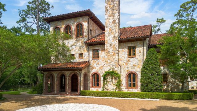 603 W Friar Tuck Lane, Houston, TX 77024