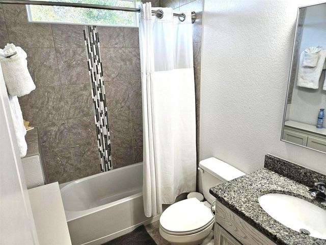 2205 WAKEFIELD STREET, Port Charlotte, FL 33948