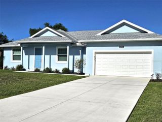 2205 WAKEFIELD STREET, Port Charlotte, FL 33948